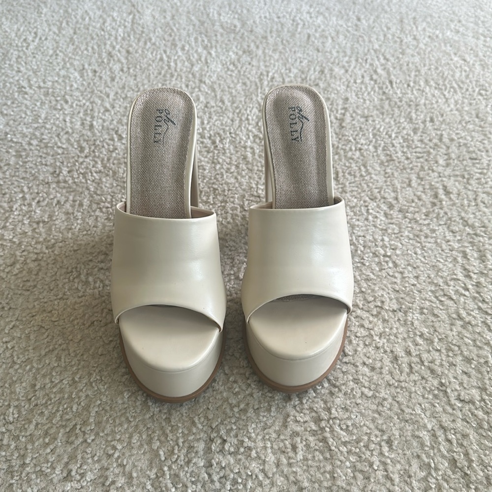 Open toe platform heels